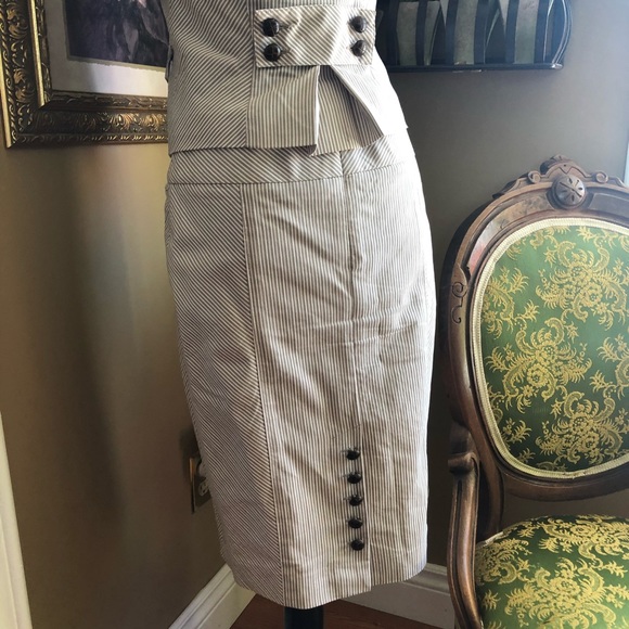 Suzy Shier | 1/2 - Picture 7 of 8